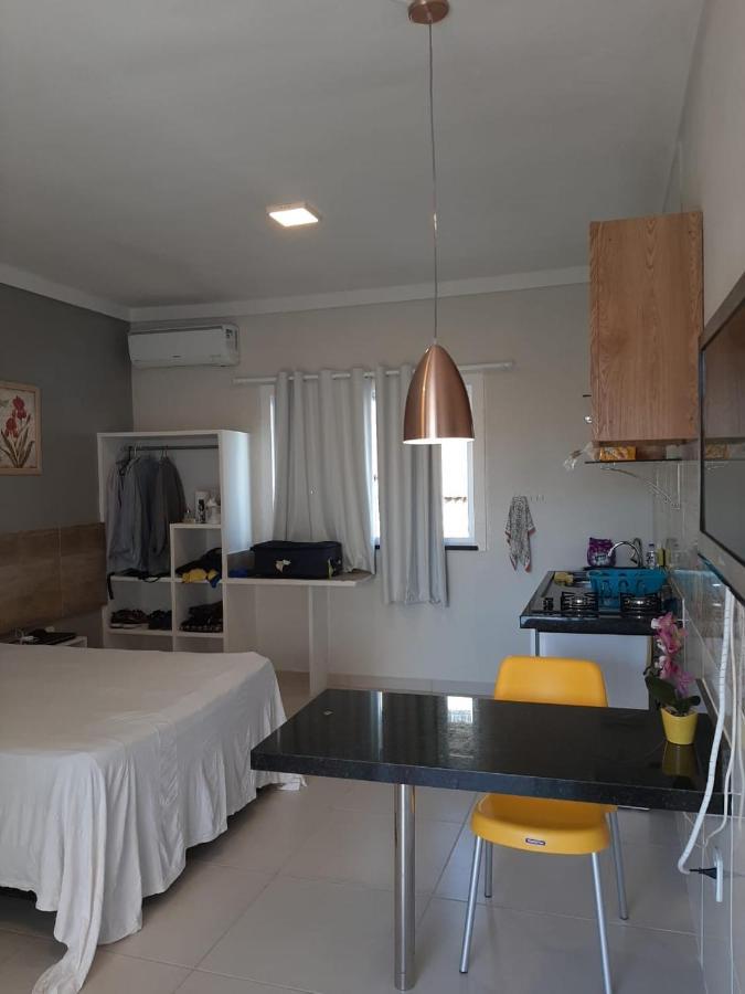 Quarto Standard com Cama de Casal ou 2 de Solteiro e Varanda